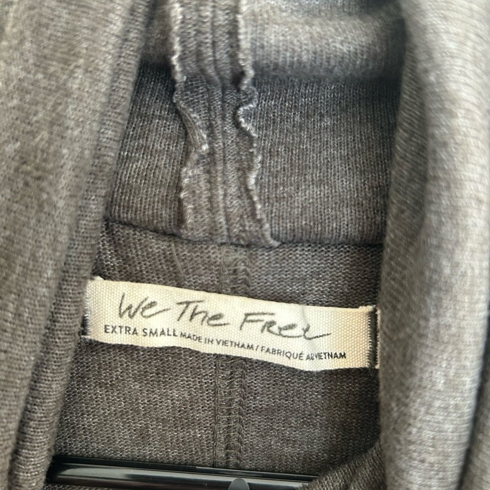 FREE PEOPLE We the Free Turtleneck Long Sleeve Exposed Seams Size XS - Picture 9 of 9